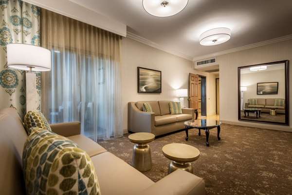  - Ayres Hotel Seal Beach