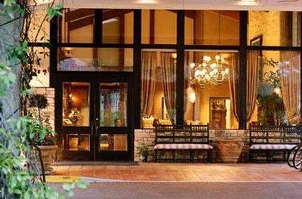 Exterior view - Westlake Village Inn