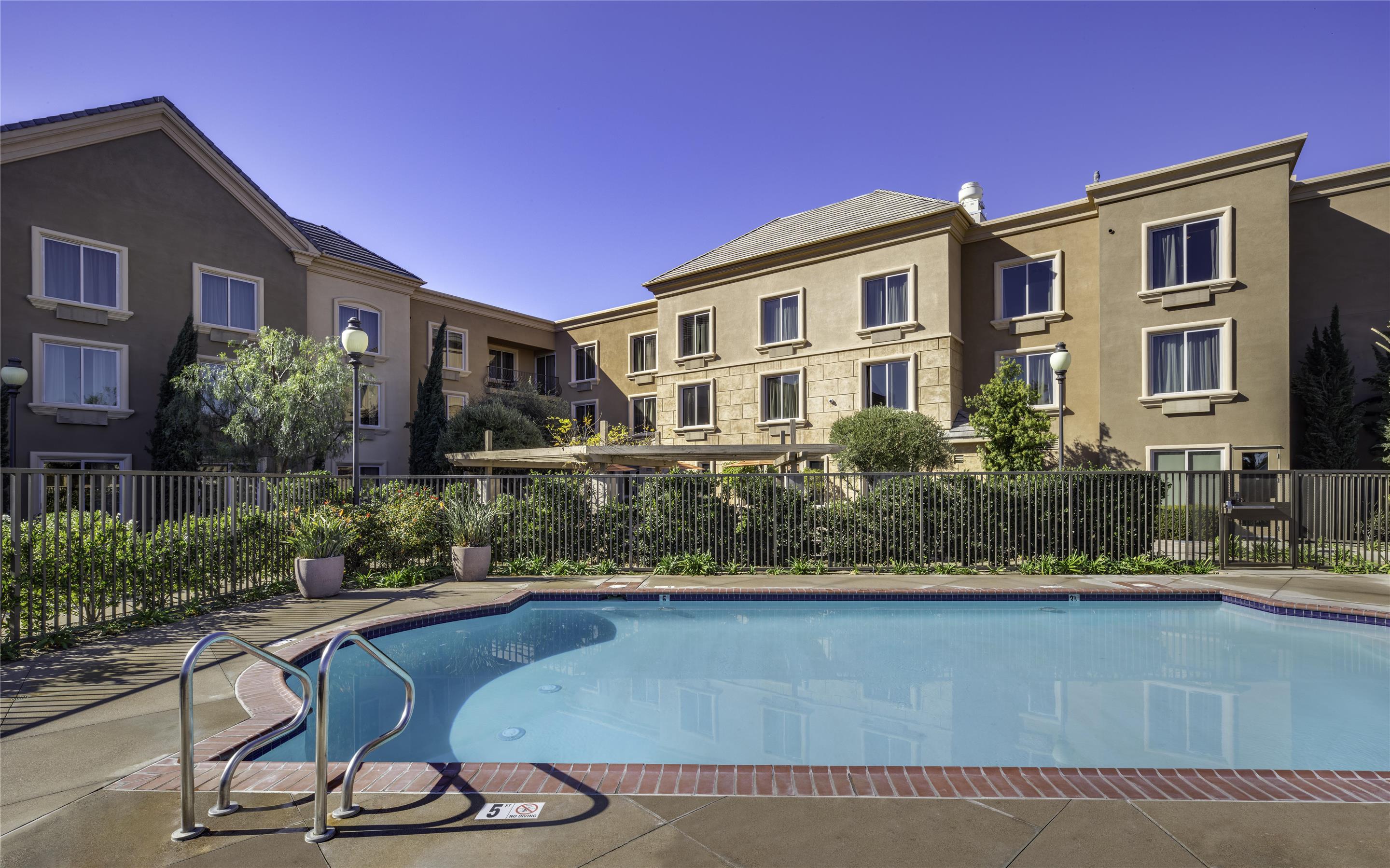 Pool | Ayres Hotel Chino Hills – Ontario