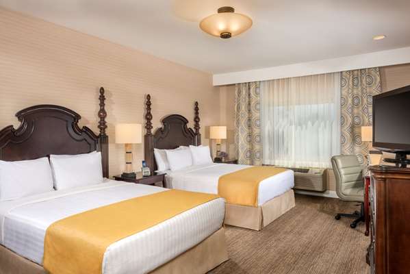 Suite - Ayres Suites at Ontario Mills Mall - I-15, Exit 110