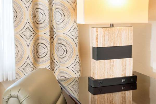  - Ayres Suites at Ontario Mills Mall - I-15, Exit 110