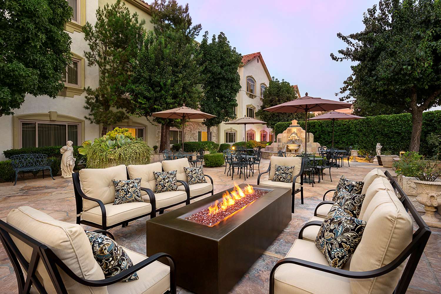 Firepit | Ayres Suites Ontario at the Mills Mall - Rancho Cucamonga