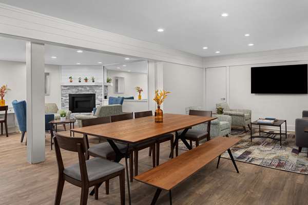 Suite - Carlsbad by the Sea Hotel - I-5, Exit 47