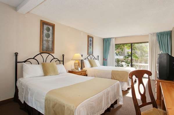 - Oceanside Marina Suites