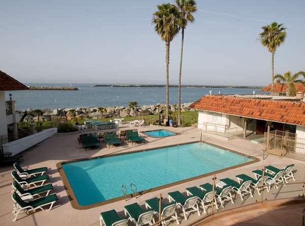 Pool - Oceanside Marina Suites