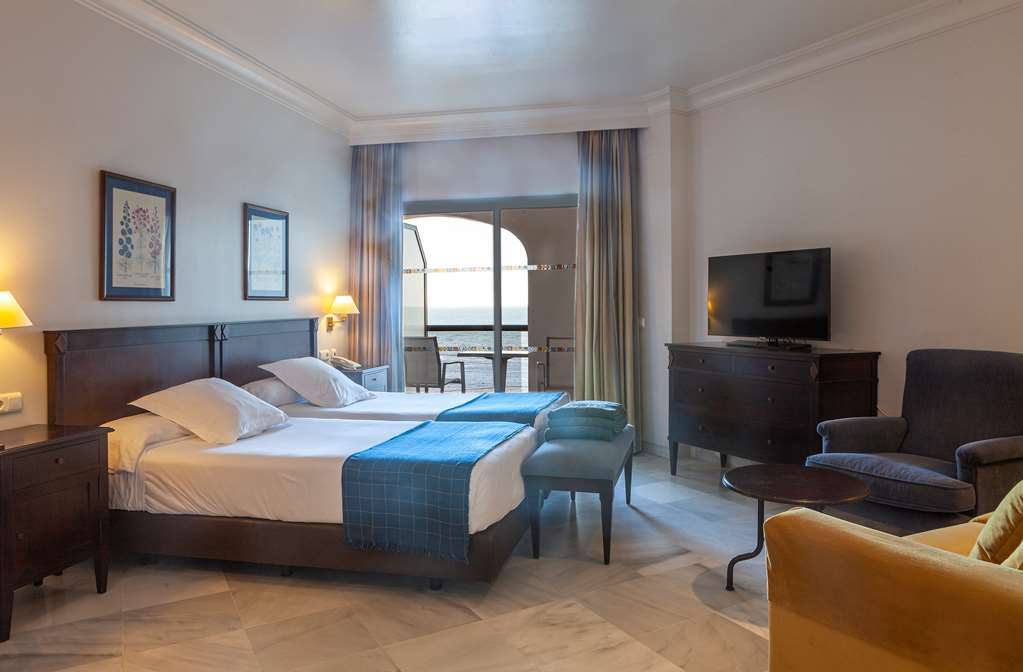 HOTEL DUQUE DE NAJERA-guestroom-Guest Room,On-Site.jpg