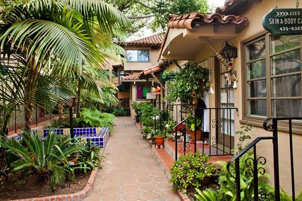Exterior view - El Cordova Hotel Coronado