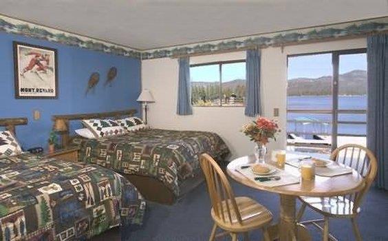 BIG BEAR LAKEFRONT LODGE-guestroom-Guest Room,Indoor/Interior.jpg