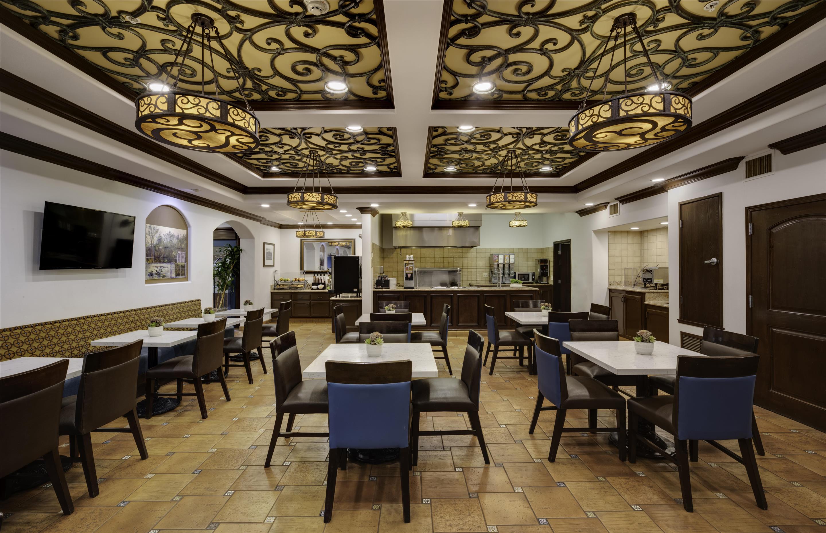 Breakfast Room | Ayres Hotel Redlands – Loma Linda