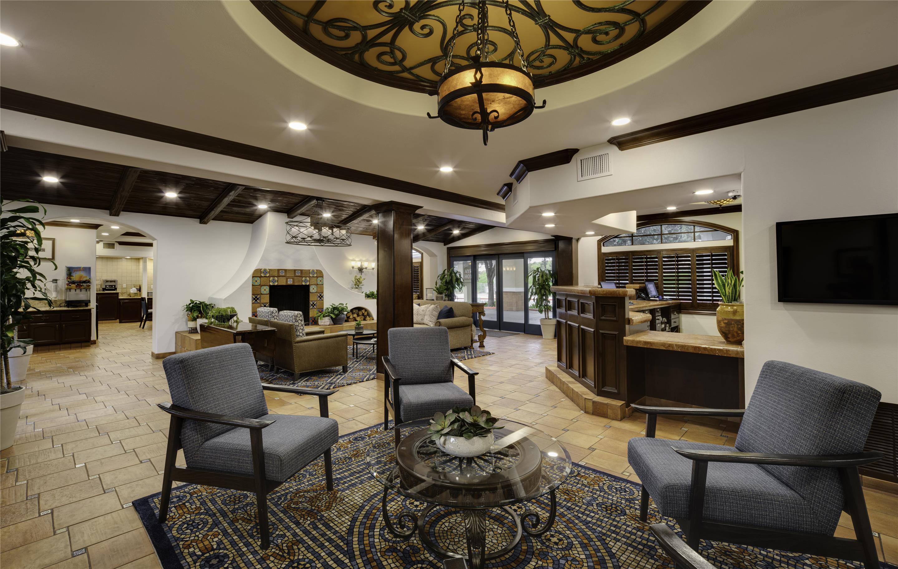 Lobby | Ayres Hotel Redlands – Loma Linda