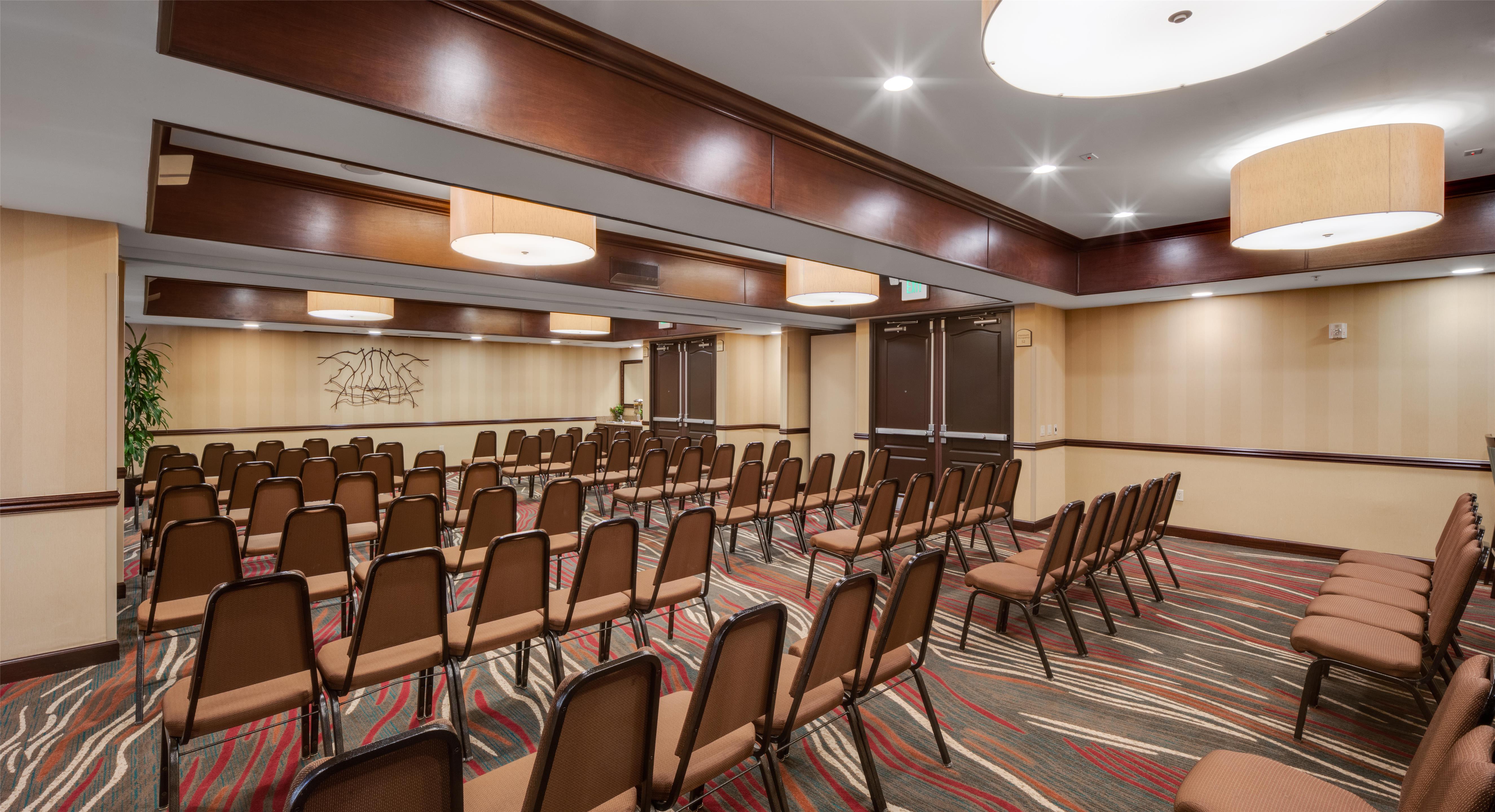 Meeting Room - Theater | Ayres Hotel & Spa Moreno Valley