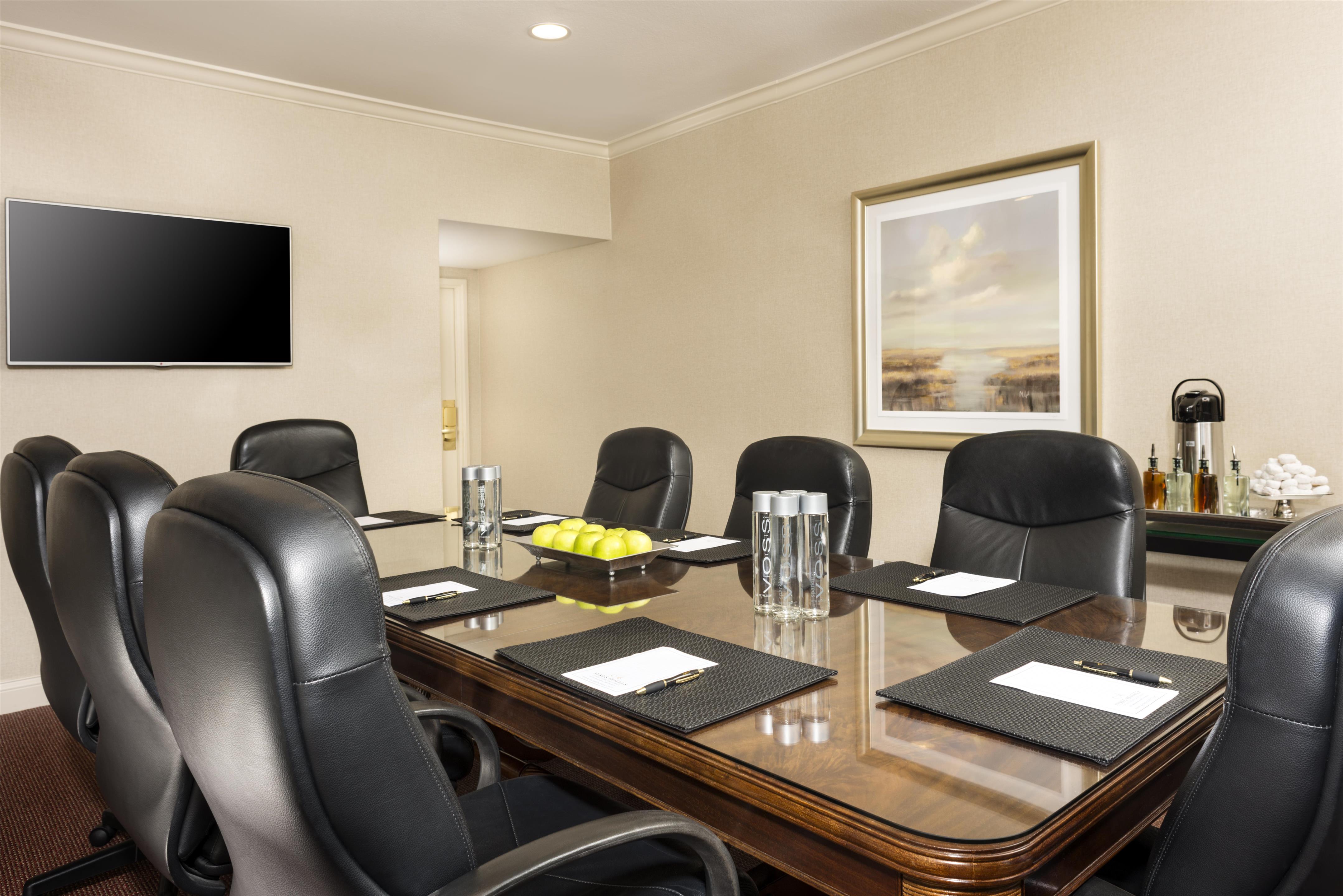 Boardroom | Ayres Hotel Costa Mesa/Newport Beach