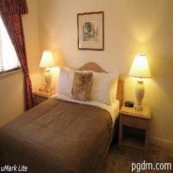  - Balboa Inn Newport Beach