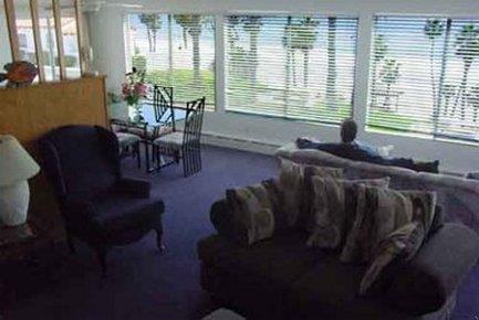 SEA HORSE RESORT-guestroom-Guest Room,Suite,Indoor/Interior.jpg