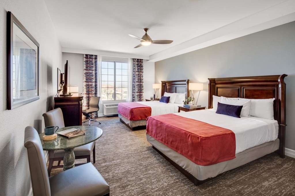AYRES SUITES MISSION VIEJO-guestroom-Guest Room,Suite,On-Site.jpg