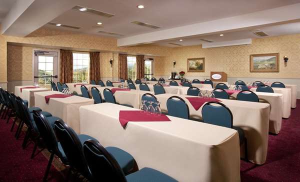  - Ayres Suites Mission Viejo