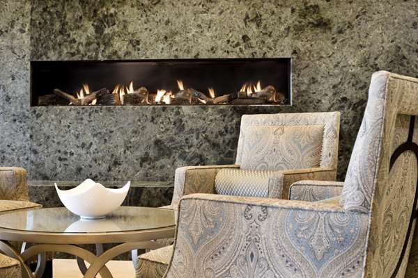  - Ayres Hotel Fountain Valley