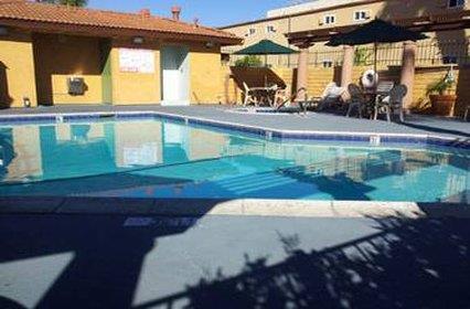 Recreation - Stanford Inn & Suites Anaheim