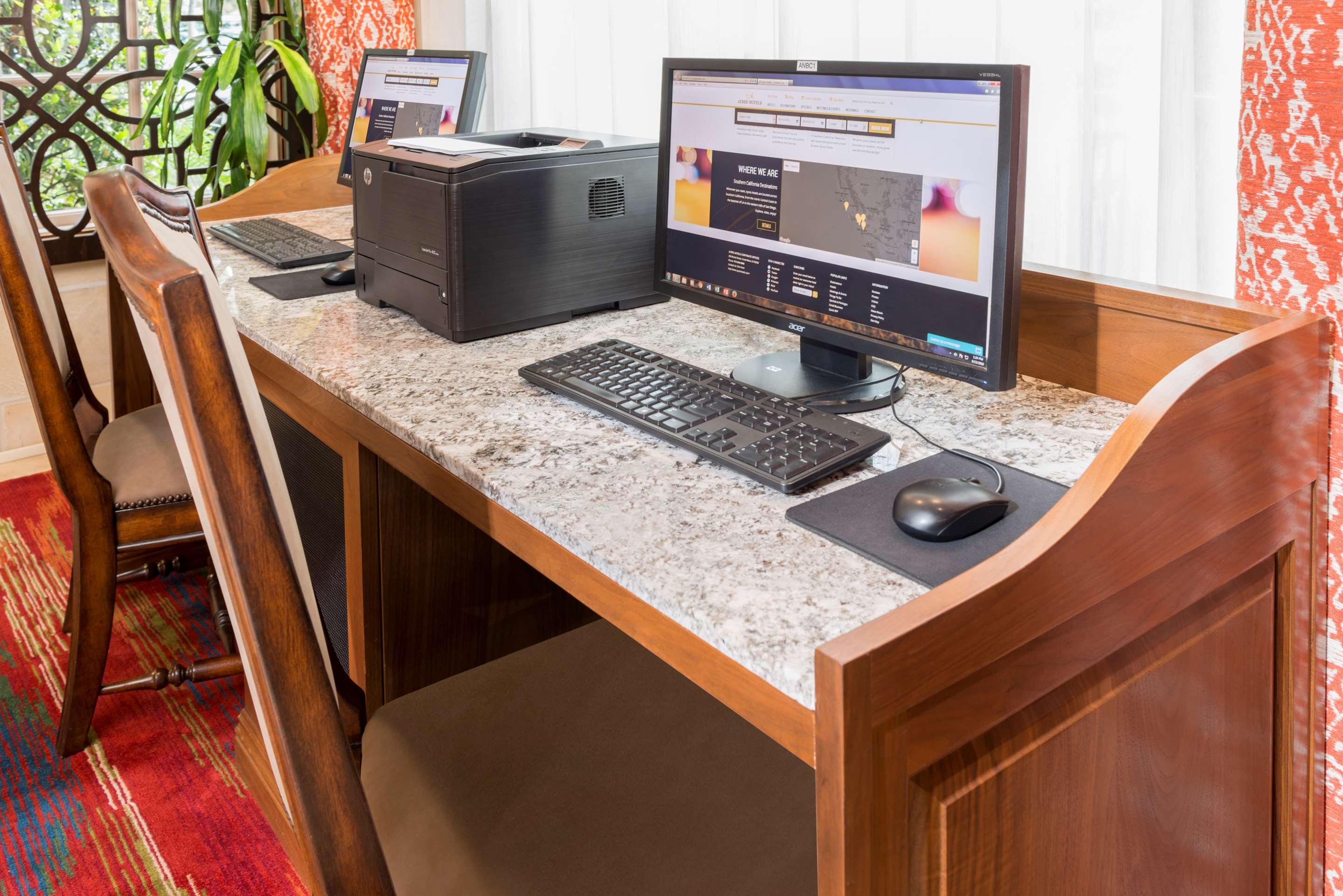 Business Center | Ayres Hotel Anaheim