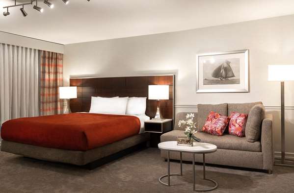  - ALO Hotel by Ayres Orange - I-5, Exit 107