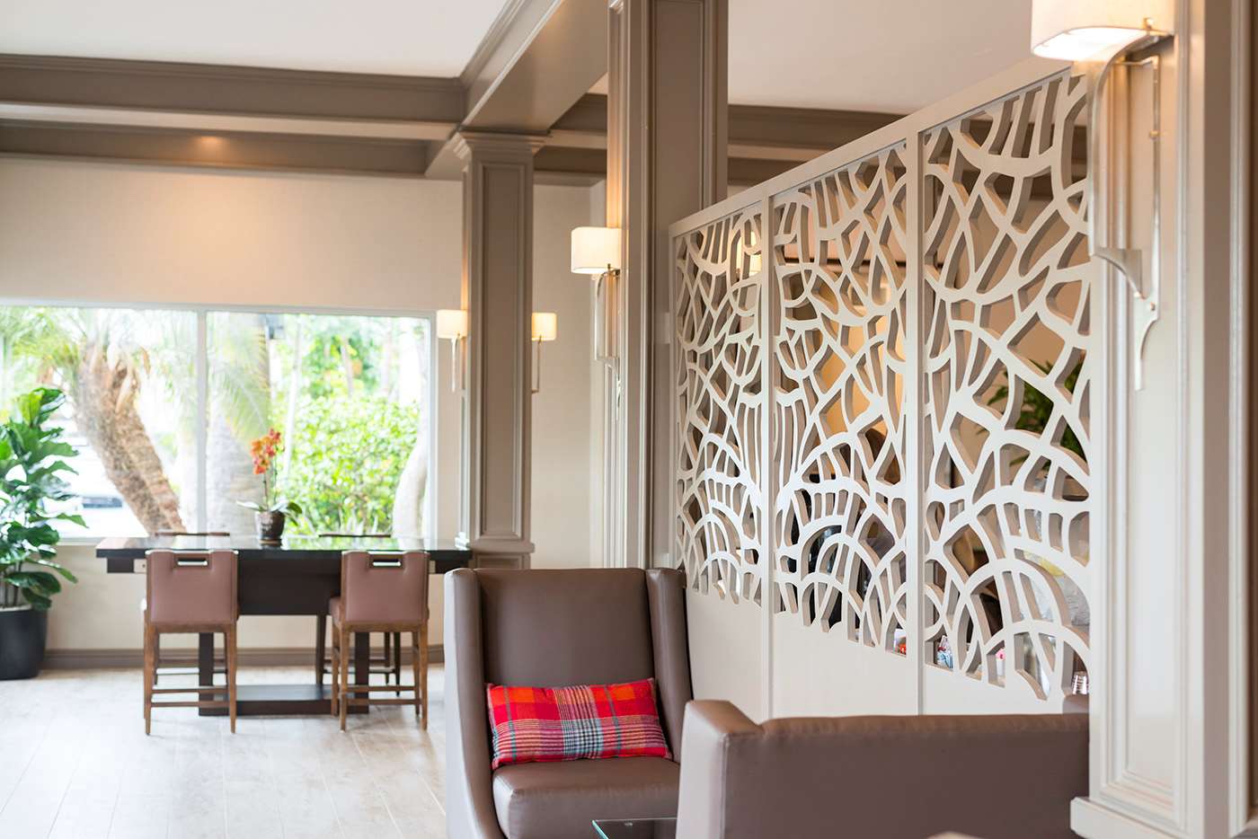 Lobby Sitting Area | ALO Hotel by Ayres
