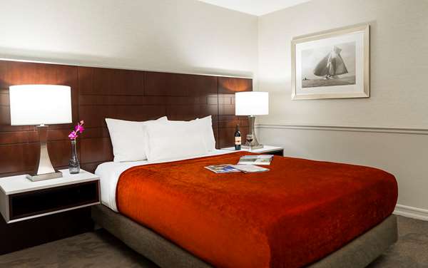  - ALO Hotel by Ayres Orange - I-5, Exit 107