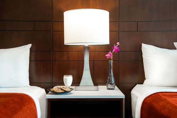  - ALO Hotel by Ayres Orange - I-5, Exit 107