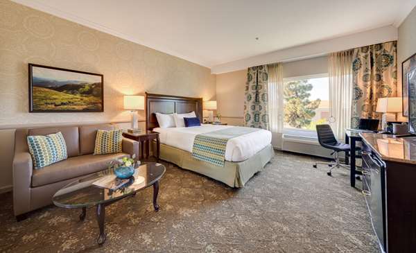  - Ayres Hotel East Corona - CA 91, Exit 53