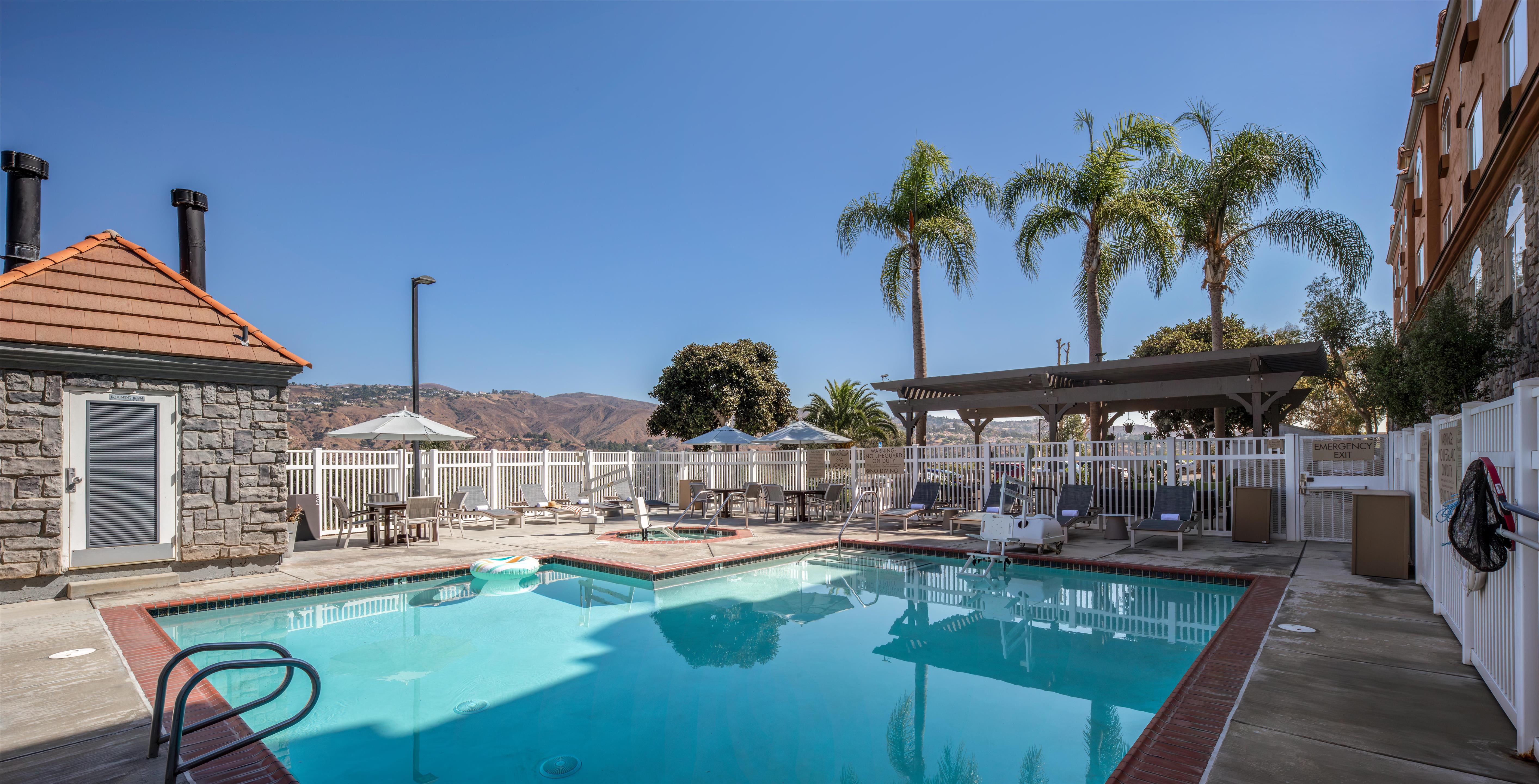 Pool | Ayres Suites Yorba Linda/Anaheim Hills
