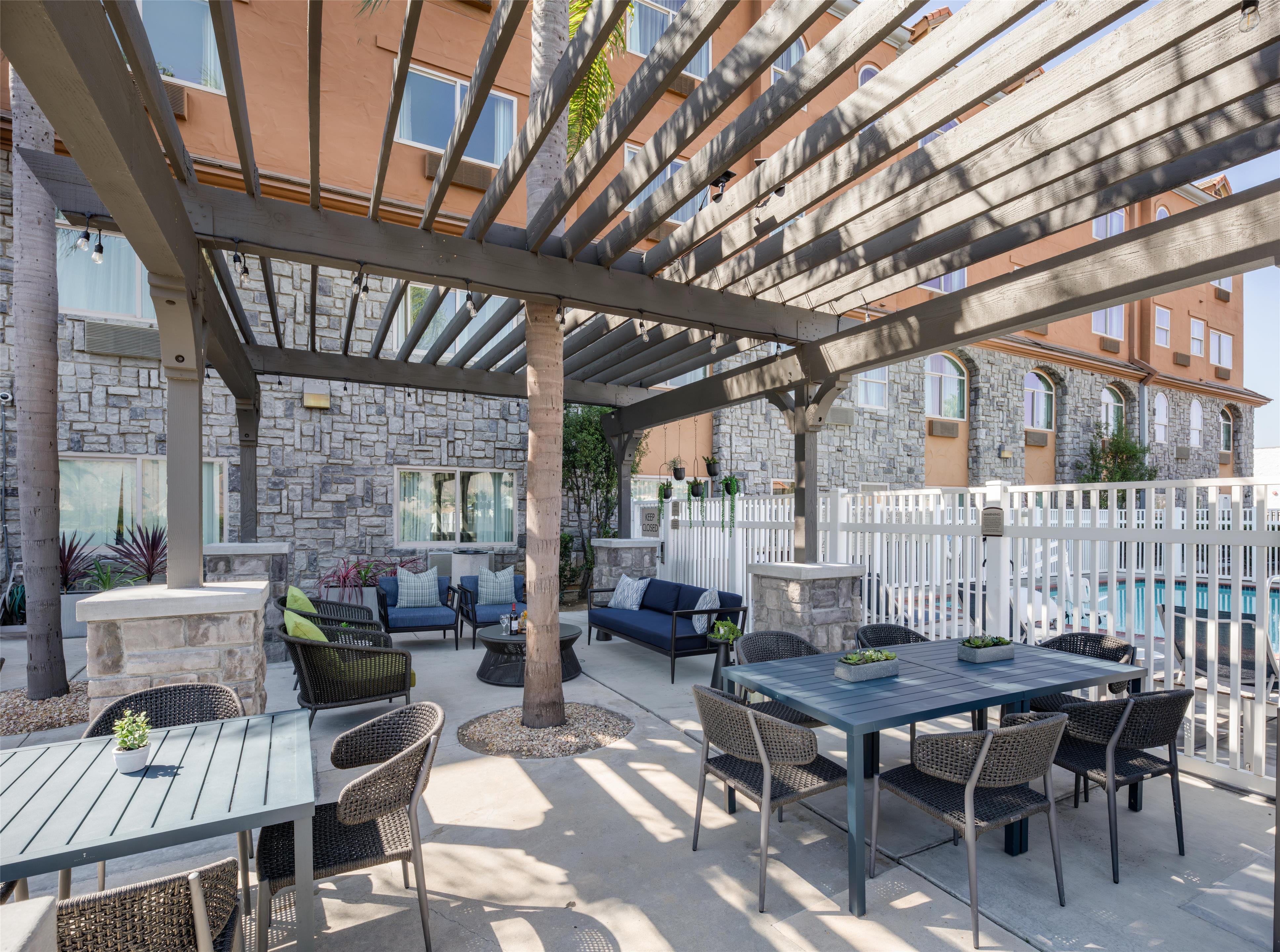 Courtyard | Ayres Suites Yorba Linda/Anaheim Hills