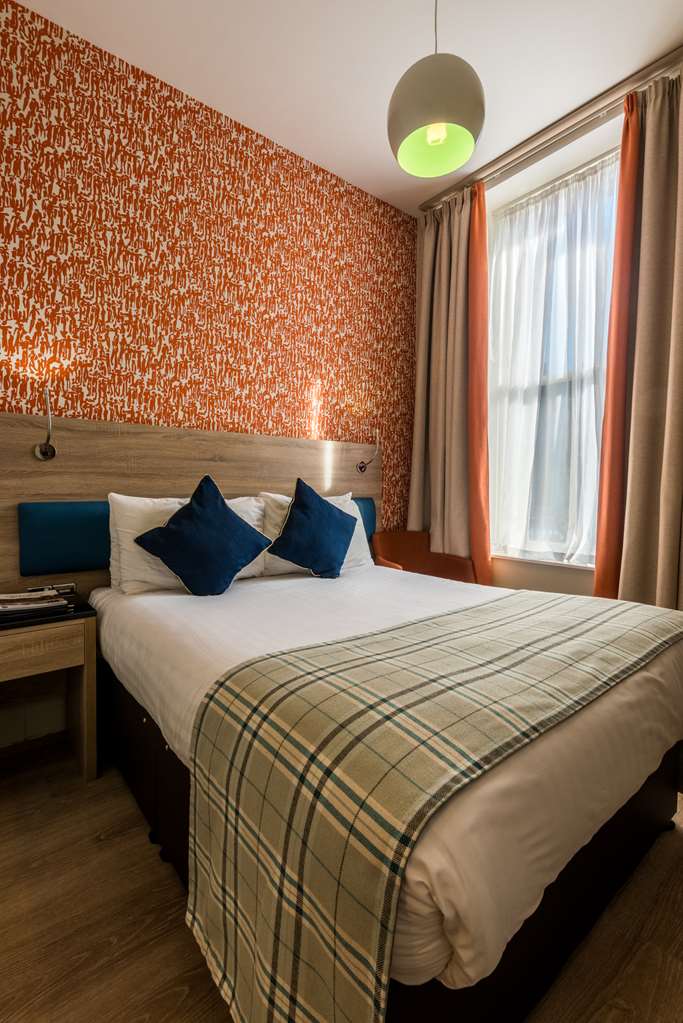 Cairn Hotel Edinburgh