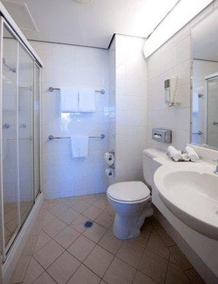 COOGEE SANDS HOTEL AND APARTMENTS-guestroom-Guest Room,Guest Room Amenity.jpg