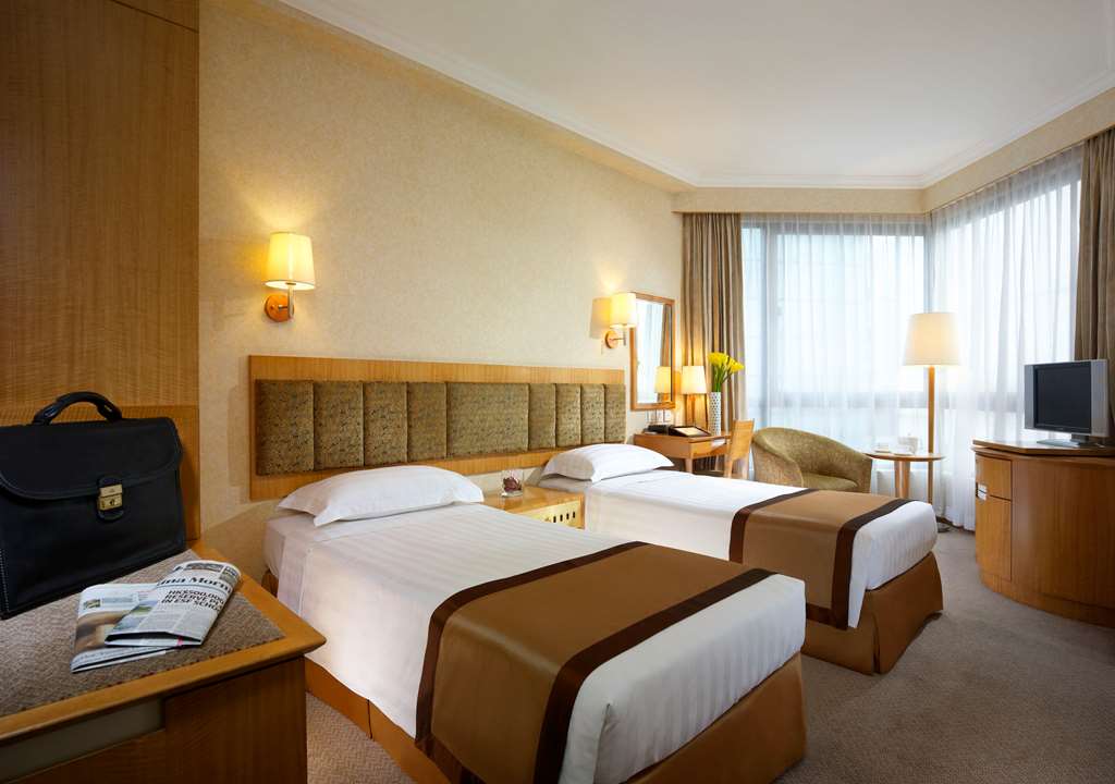 THE HARBOURVIEW-guestroom-Guest Room,On-Site.jpg