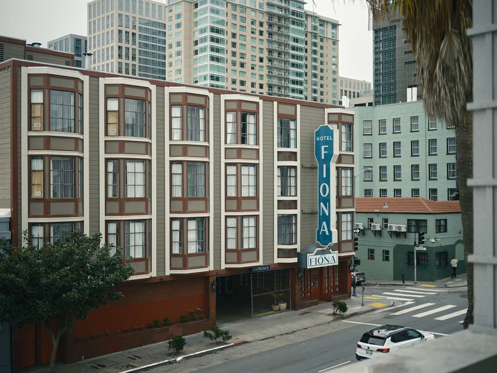 Hotel Fiona