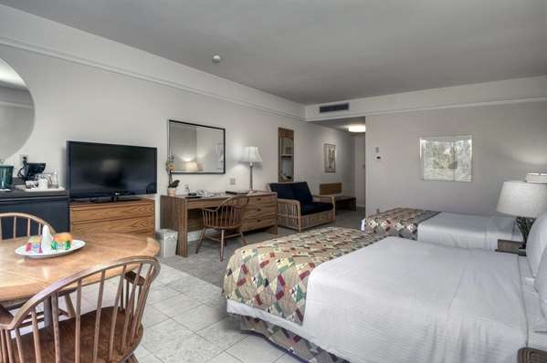  - Dinah's Garden Hotel Palo Alto