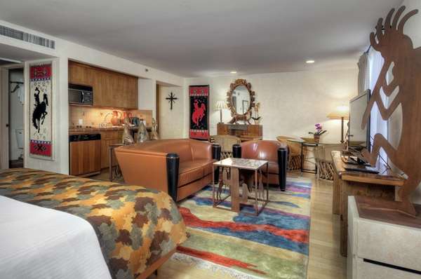  - Dinah's Garden Hotel Palo Alto