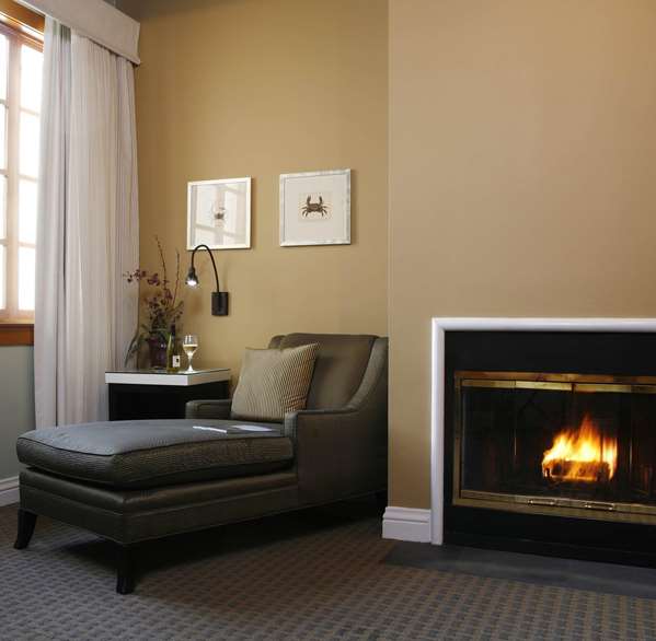  - Waters Edge Hotel Tiburon