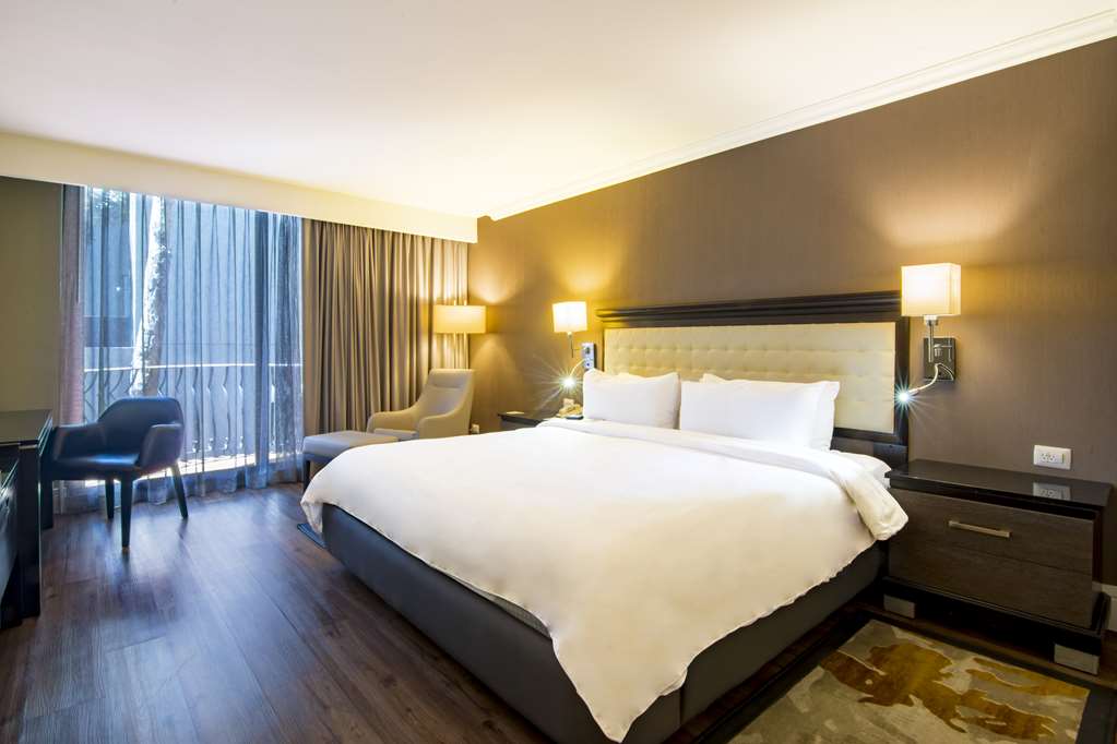 HOTEL LUCERNA TIJUANA-guestroom-Guest Room,On-Site.jpg