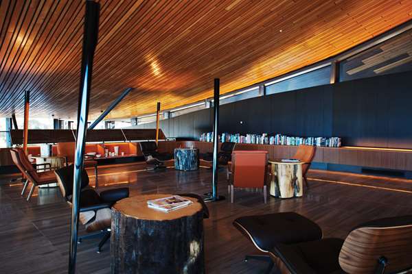 On-Site,Bar/Lounge