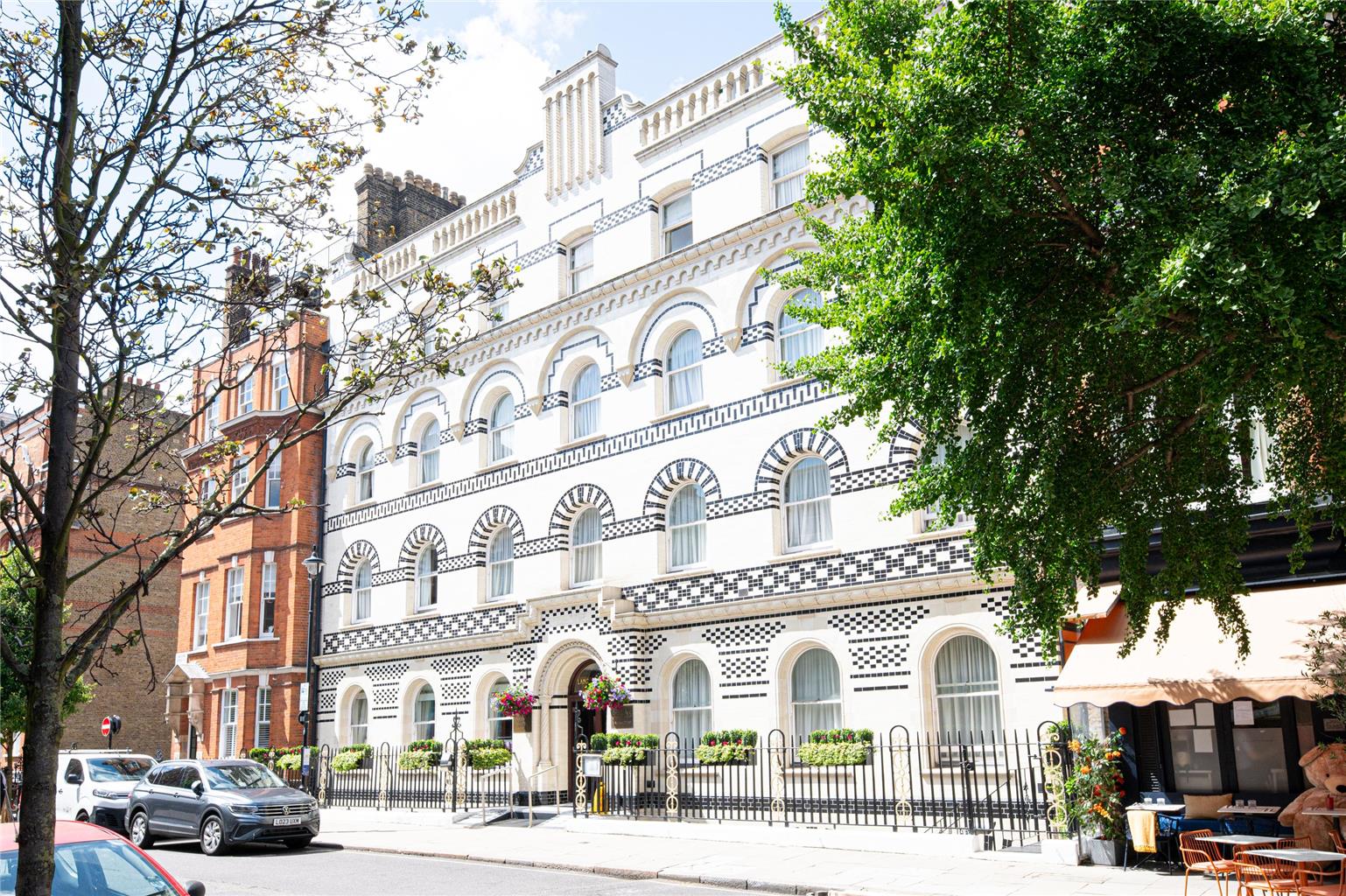 Gem Langham Court Hotel