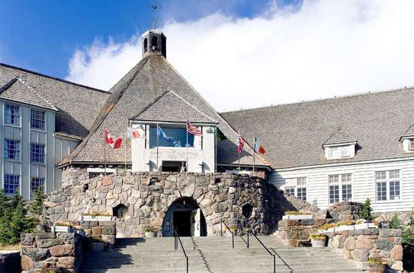 Exterior view - Timberline Lodge Government Camp