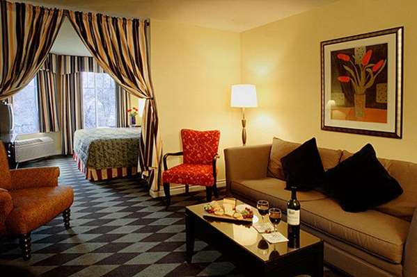  - Plaza Inn & Suites Ashland Creek Ashland