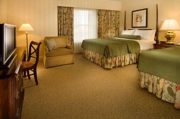  - Mayflower Park Hotel Seattle - I-5, Exits 165 & 165B