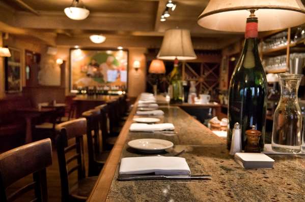 Restaurant - Inn at the Market Seattle