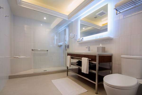  - Inn at the Market Seattle