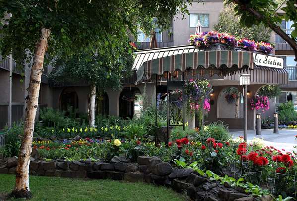 Exterior view - Sophie Station Hotel Fairbanks