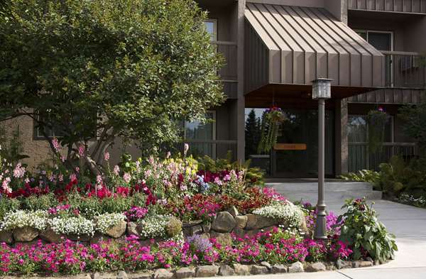 Exterior view - Sophie Station Hotel Fairbanks