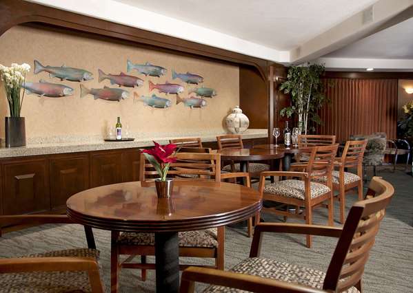 Restaurant - Sophie Station Hotel Fairbanks