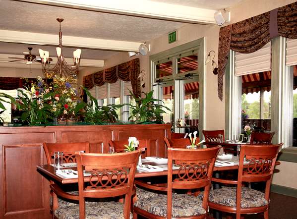 Restaurant - Sophie Station Hotel Fairbanks