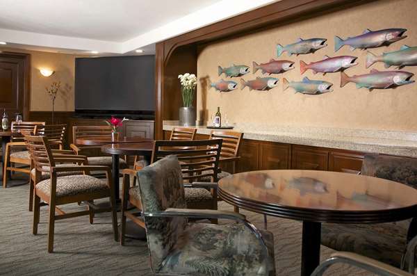 Restaurant - Sophie Station Hotel Fairbanks